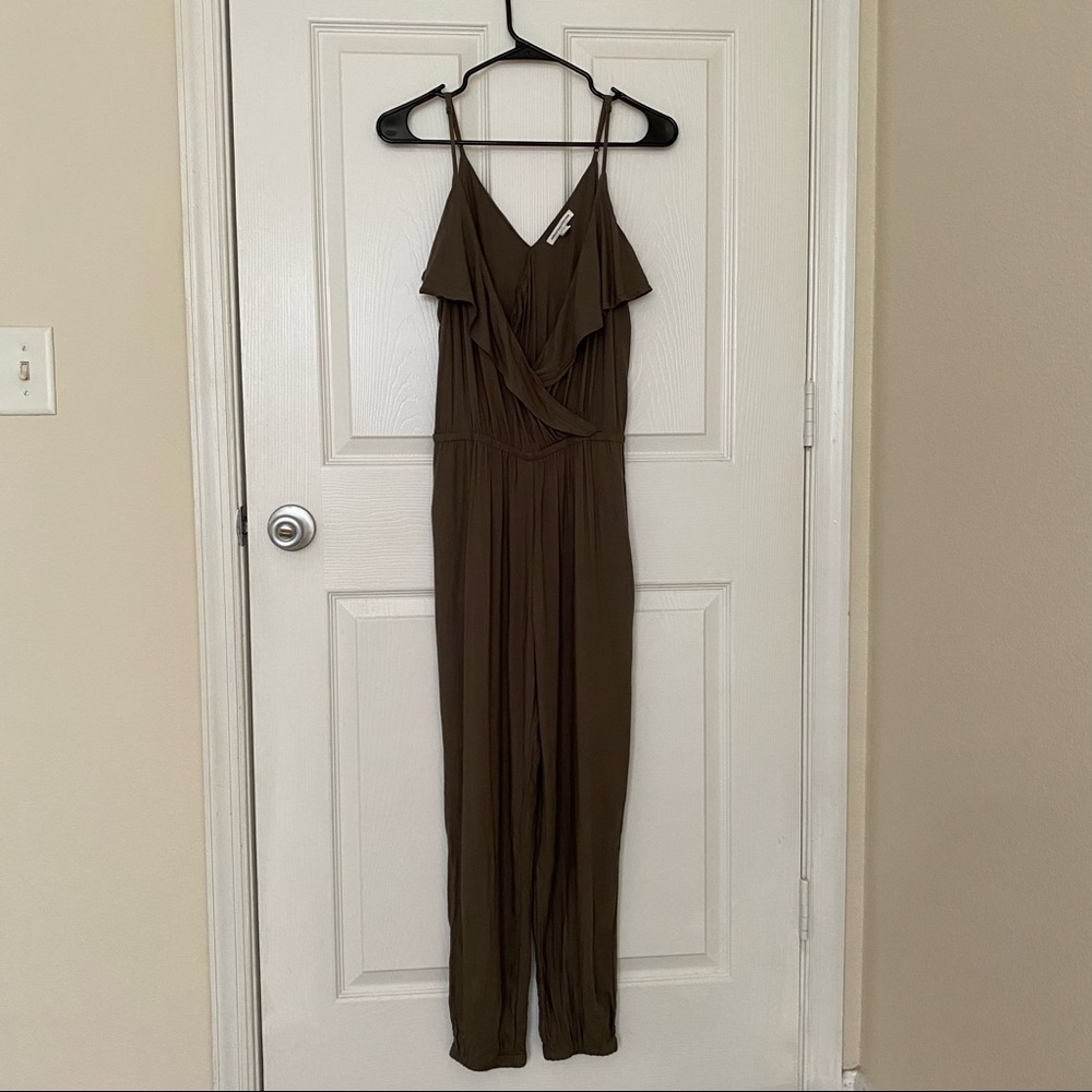 American Eagle Outfitters Women’s Jumpsuits Olive Green